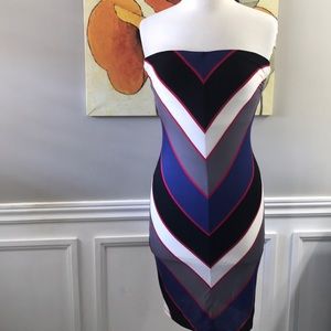 Le Chateau chevron black/grey/white/pink dress S